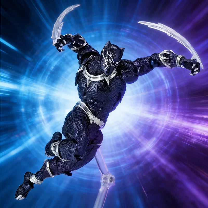 Ruchoma figurka Black Panther 3.0 - tekstura łusek, złota, ozdobna włócznia