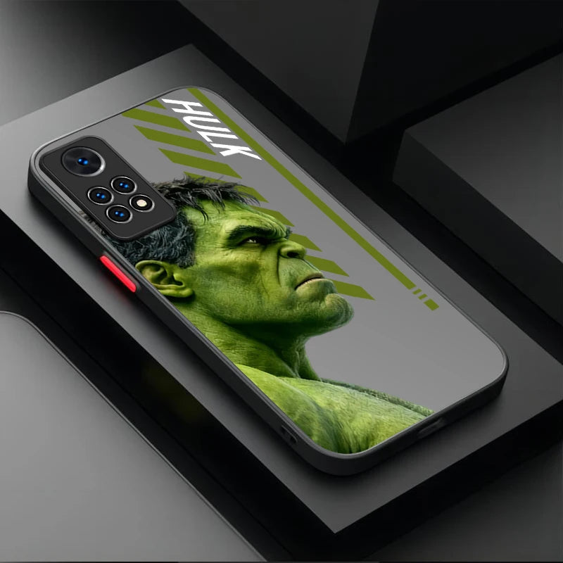 Etui Xiaomi Avengers Hulk – profil z szarym tekstem