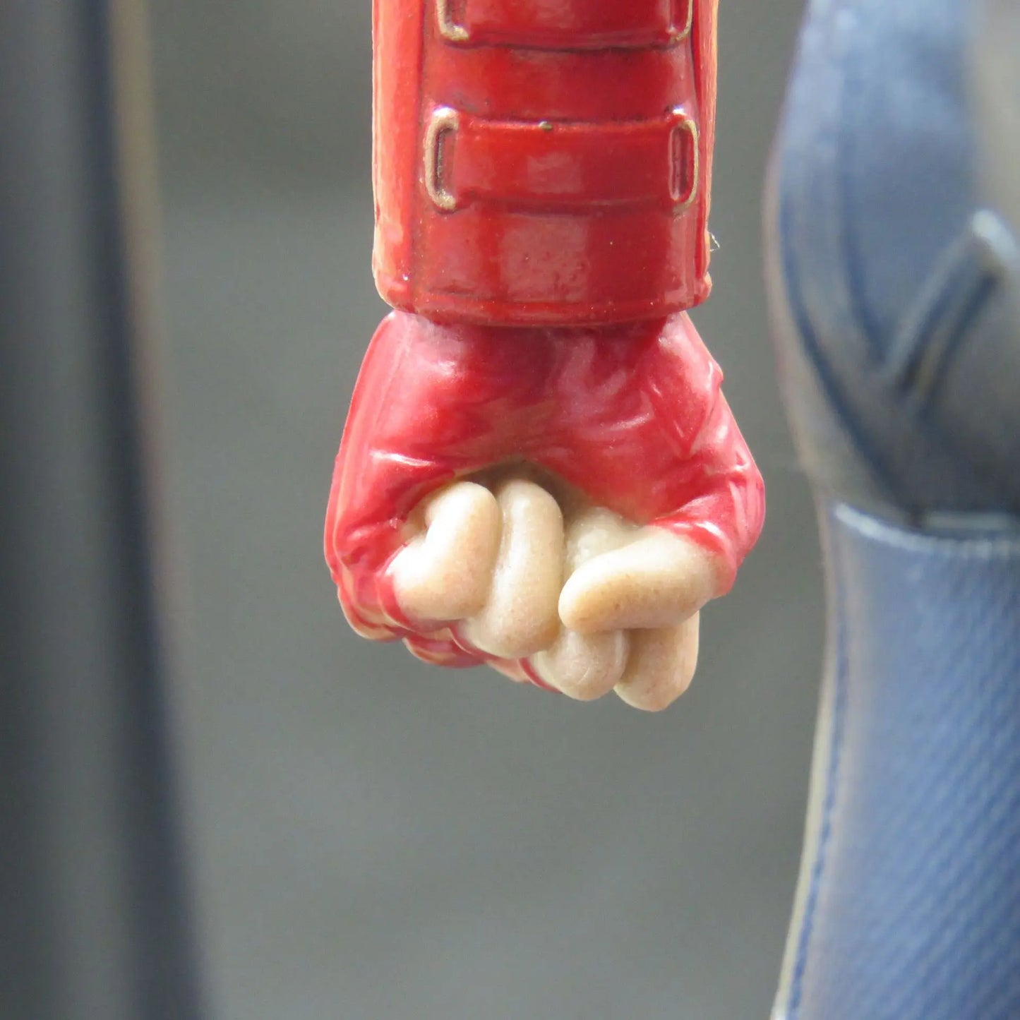 Statua Avengers Captain Marvel – kolekcjonerska, PVC, pudełko, 30cm