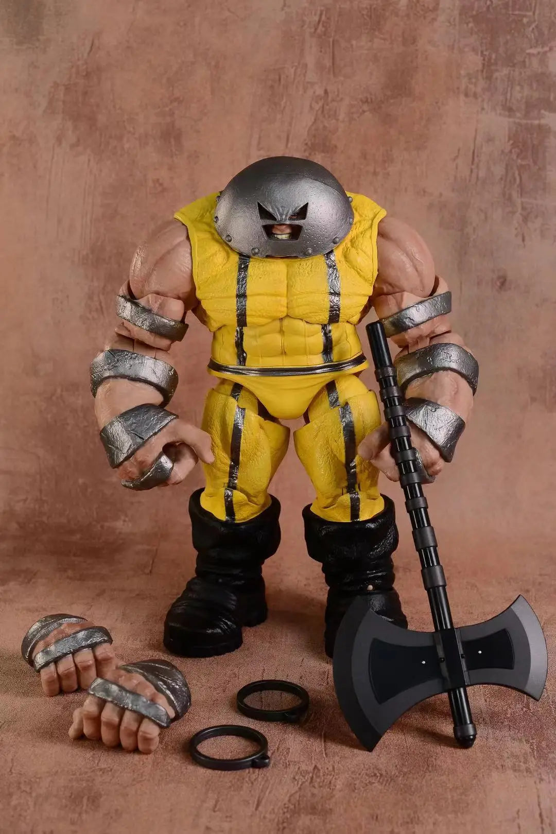 Figurka Wolverine Prison Weapon X — żółty kombinezon, siekiera i kajdanki, 9 cali