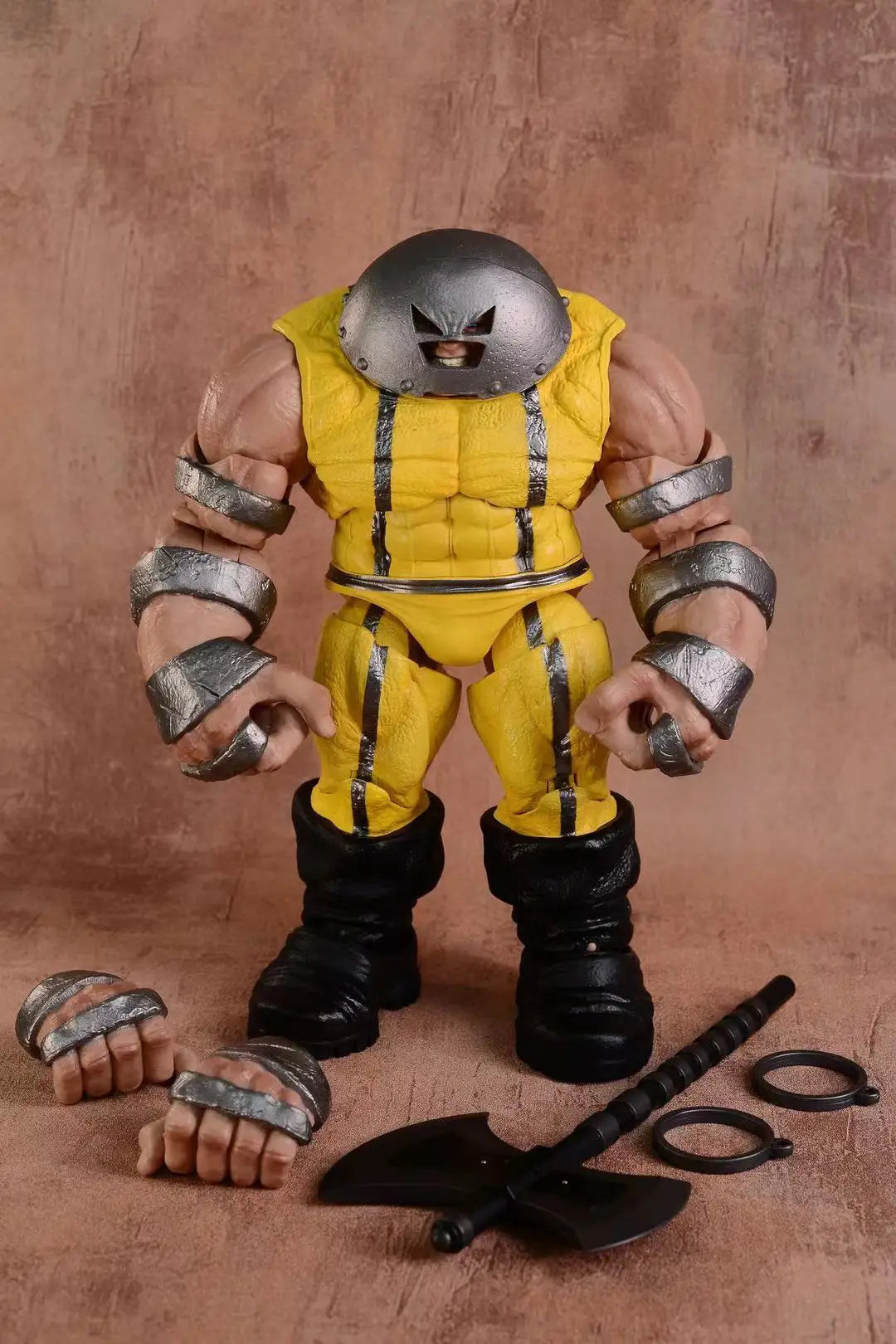 Figurka Wolverine Prison Weapon X — żółty kombinezon, siekiera i kajdanki, 9 cali
