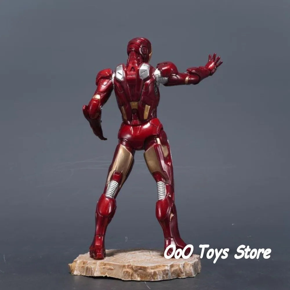 Figurka Avengers Czarna Pantera – Kolekcja PVC 23cm
