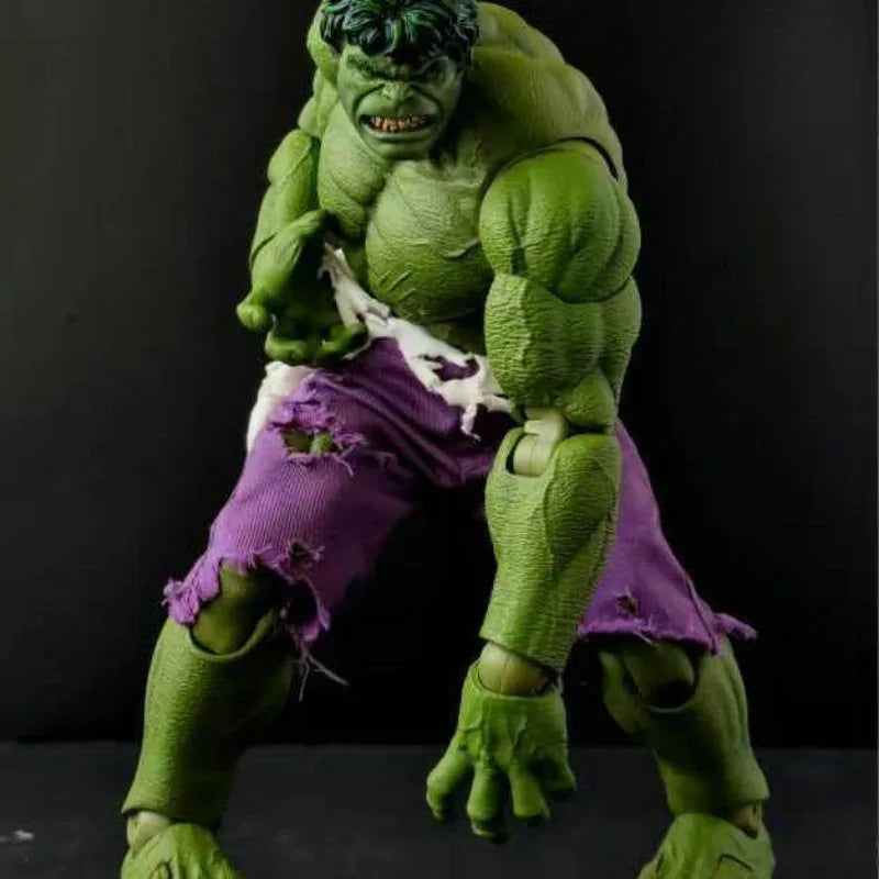 Figurka Hulka — edycja bojowa, podarte ubrania