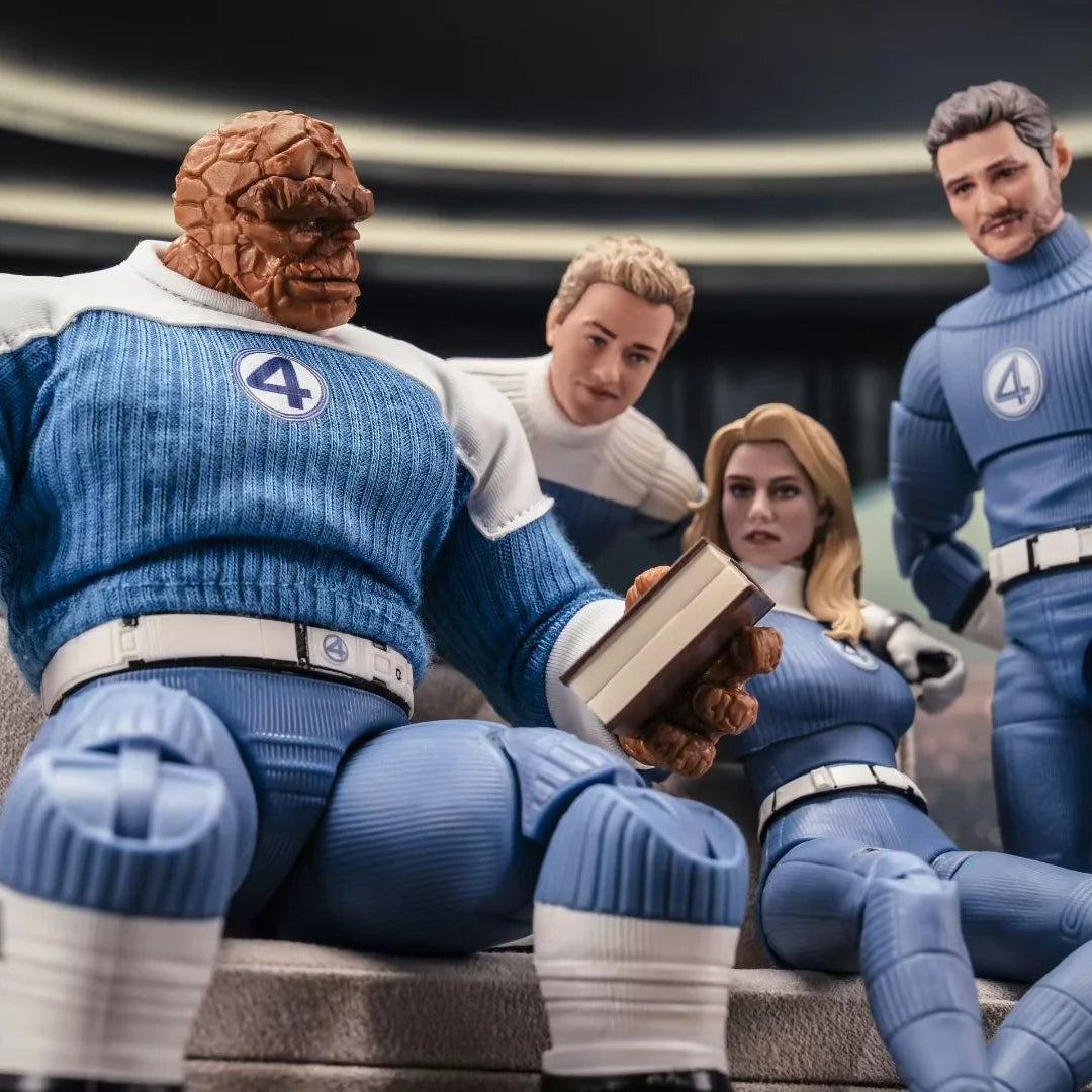 Figurka The Thing – niebiesko-biały uniform Fantastycznej Czwórki