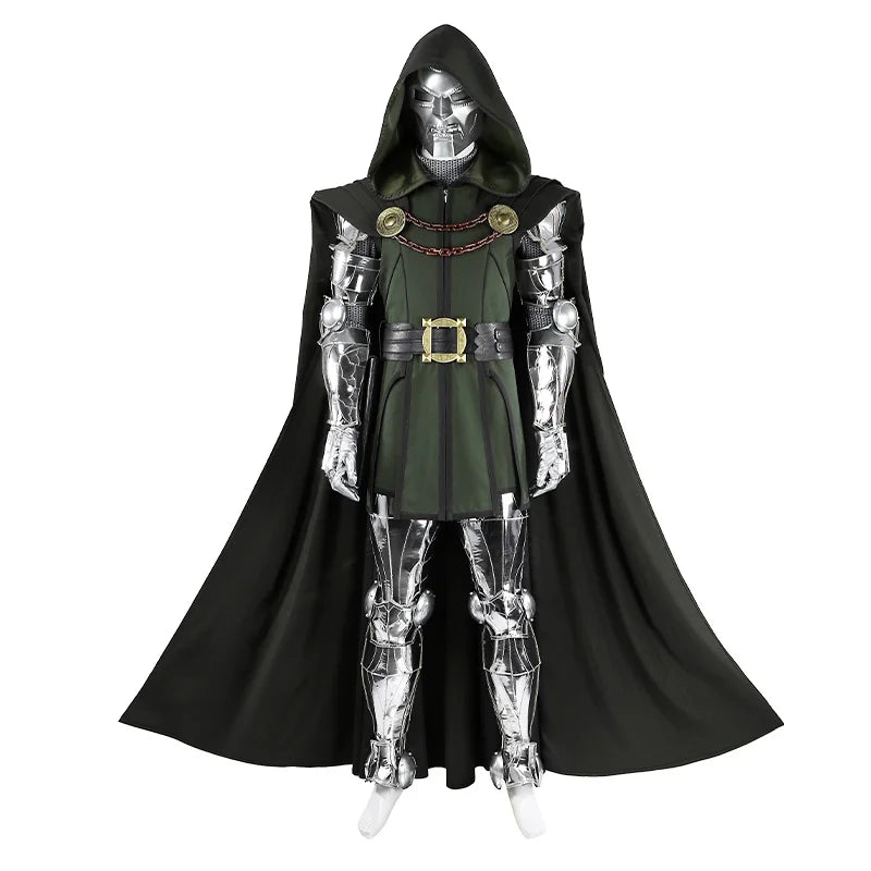 Strój Doctor Doom – srebrny kombinezon-zbroja z czarną peleryną