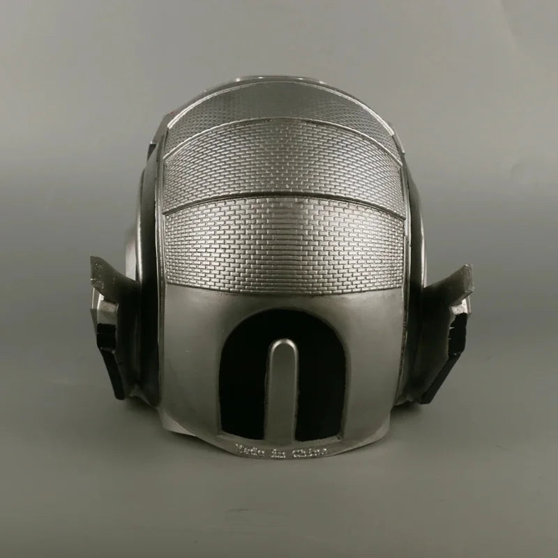 Kask Ant-Man – srebrnoszary design z czerwonymi diodami LED