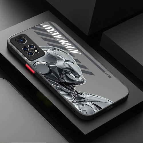 Etui Xiaomi Avengers Iron Man – metaliczny srebrny pancerz