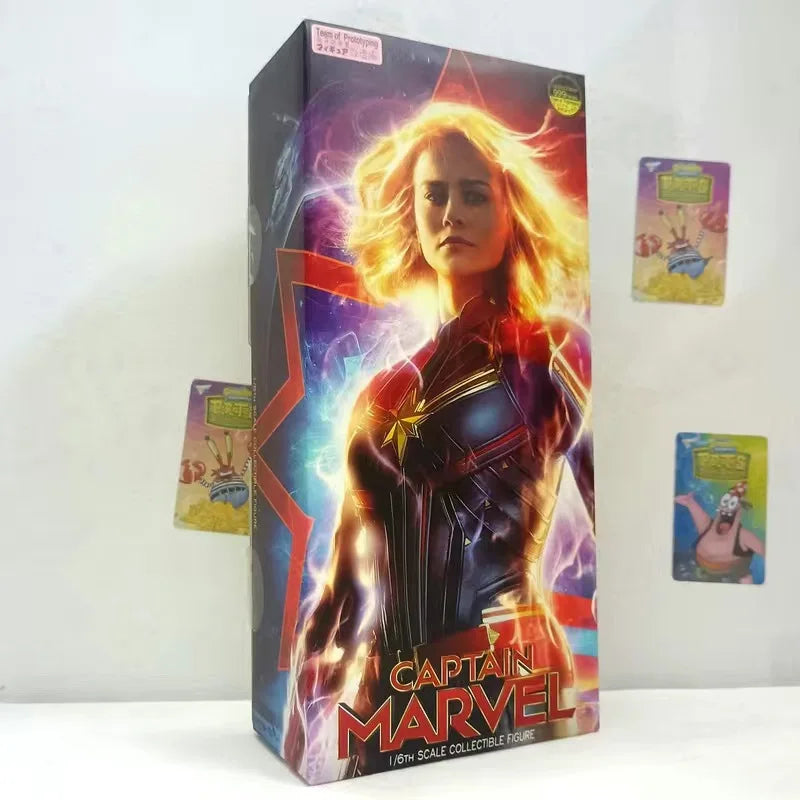 Kolekcjonerska figurka 1/6 Captain Marvel – czerwony hełm-maska