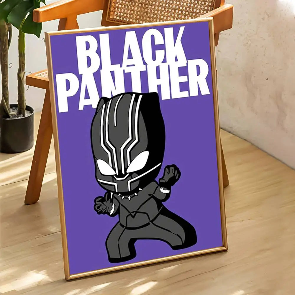Plakat chibi Czarnej Pantery — fioletowe tło