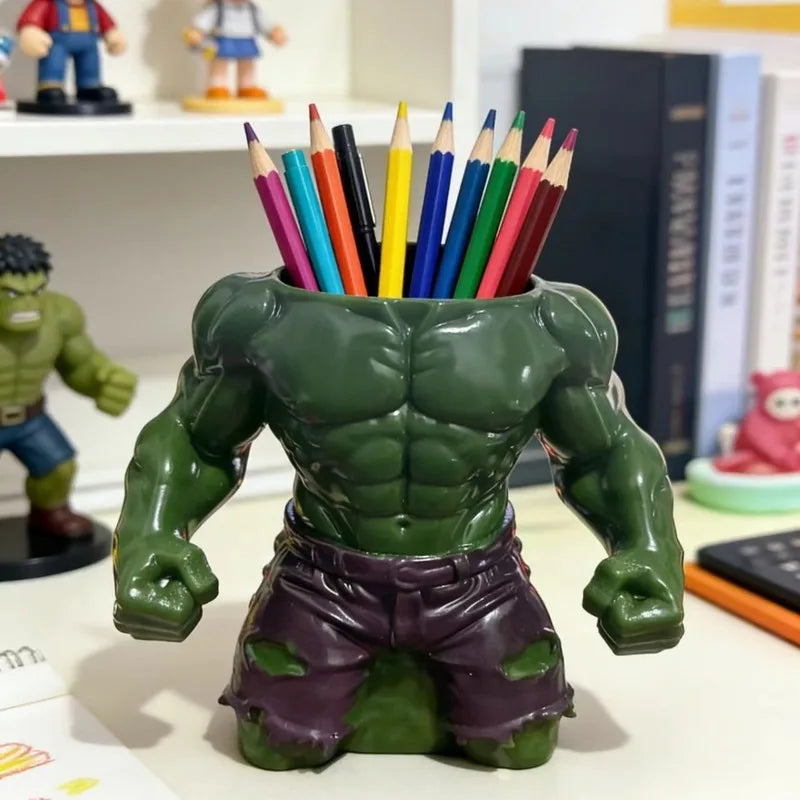 Kubek na ołówki Hulk – umięśnione popiersie, organizer na biurko