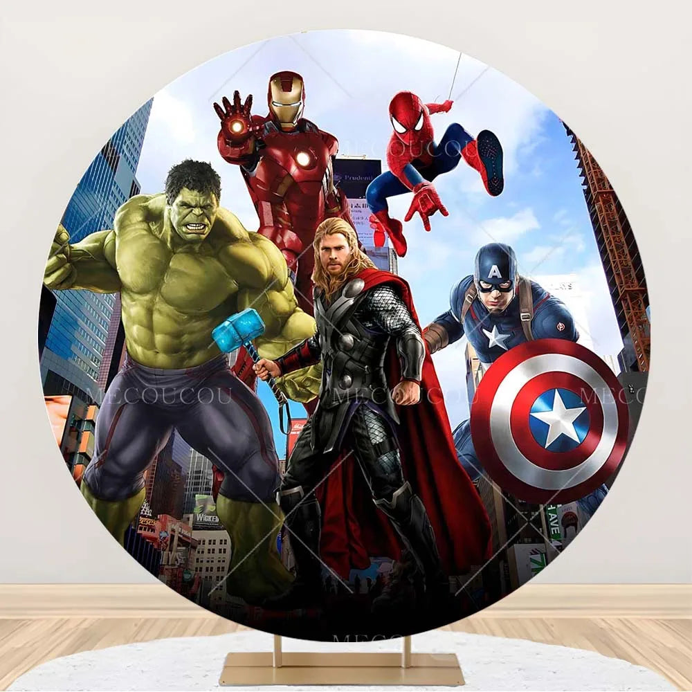 Okrągłe tło Avengers – dekoracja urodzinowa z grupą bohaterów