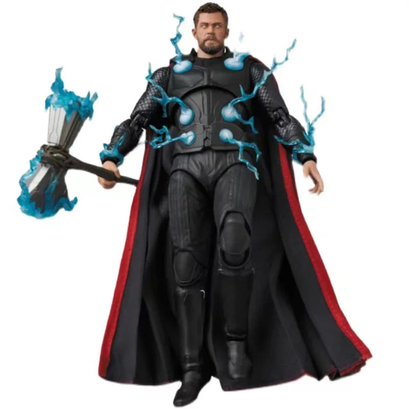 Ruchoma figurka Thora - Infinity War, topór Stormbreaker