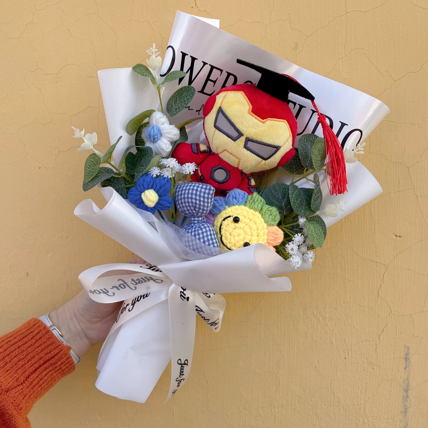 Bukiet Avengers Spider-Man – ręcznie wykonany prezent z pluszakiem