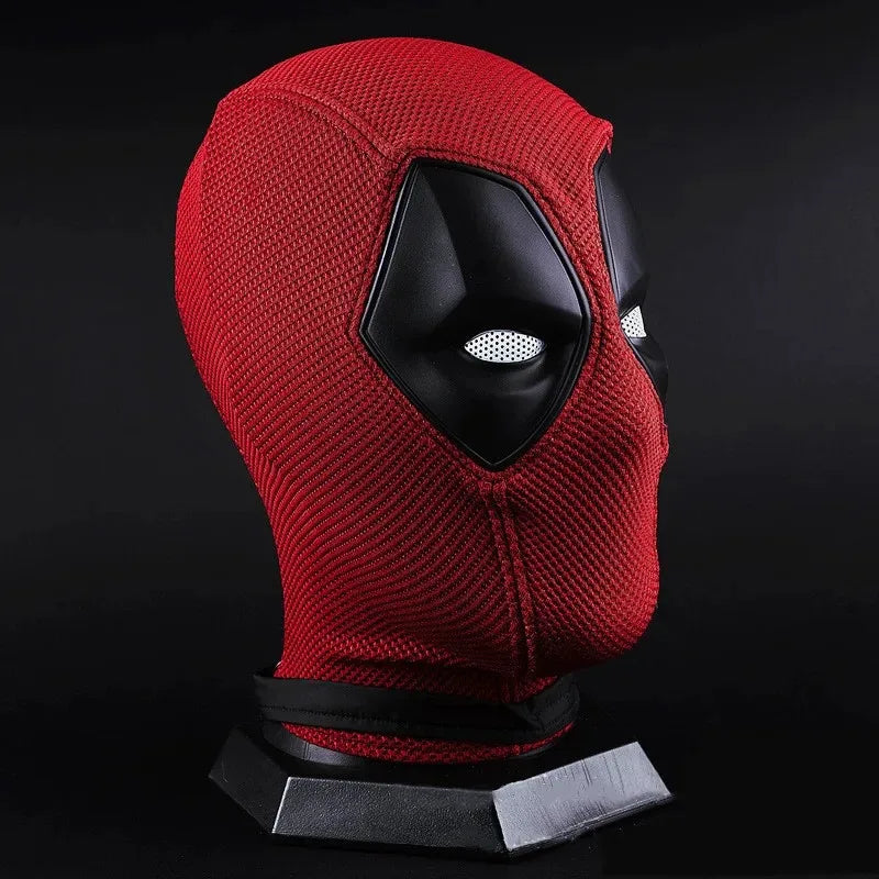 Maska-kaptur Deadpool — pełny cosplay z czerwono-czarnego materiału