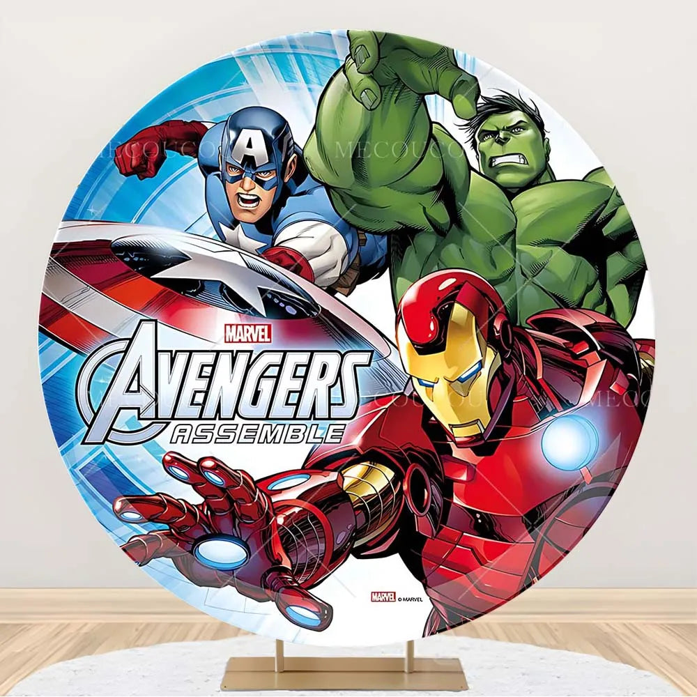 Okrągłe tło Avengers – dekoracja urodzinowa z grupą bohaterów