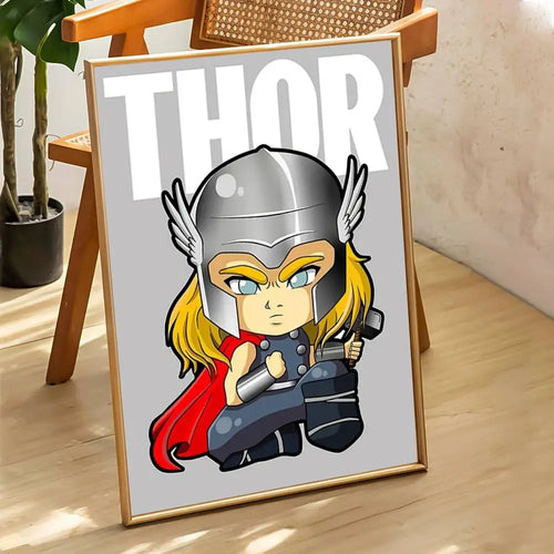 Plakat chibi Thora — szare tło
