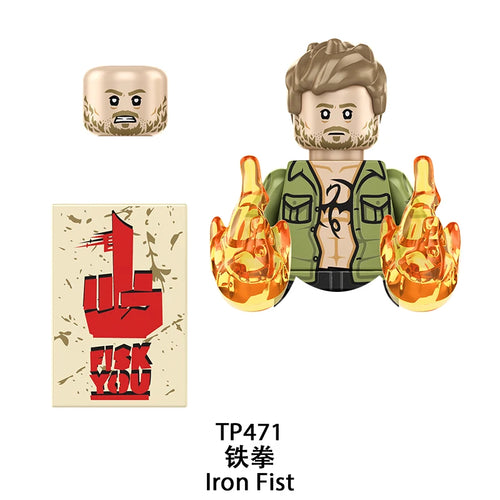 Figurka z klocków Building Blocks Iron Fist – złote płonące pięści