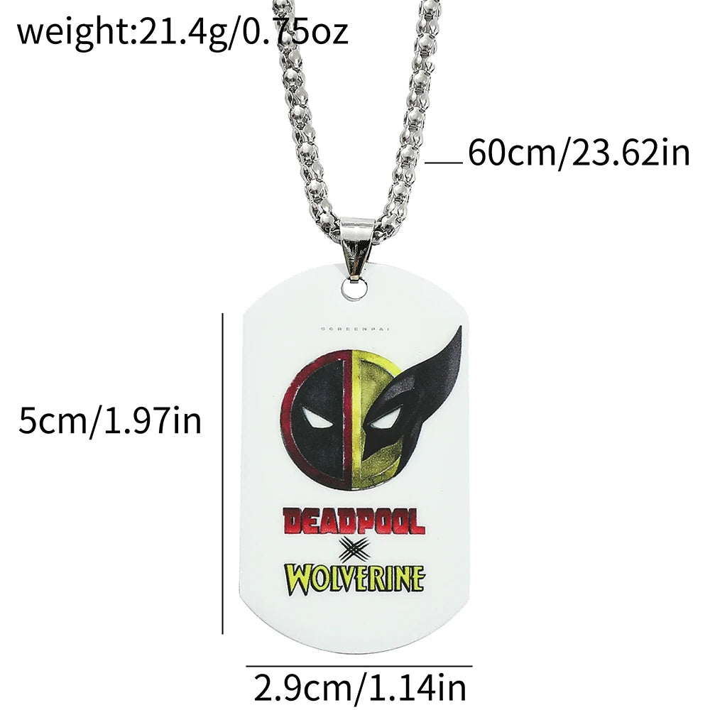Nieśmiertelnik Deadpool i Wolverine – połączone białe logotypy