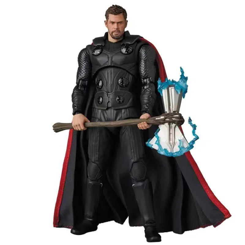Ruchoma figurka Thora - Infinity War, topór Stormbreaker