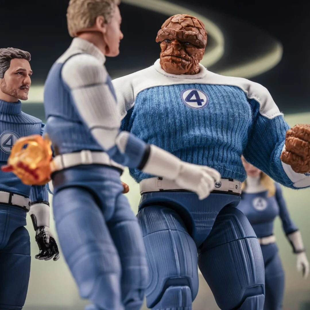 Figurka The Thing – niebiesko-biały uniform Fantastycznej Czwórki