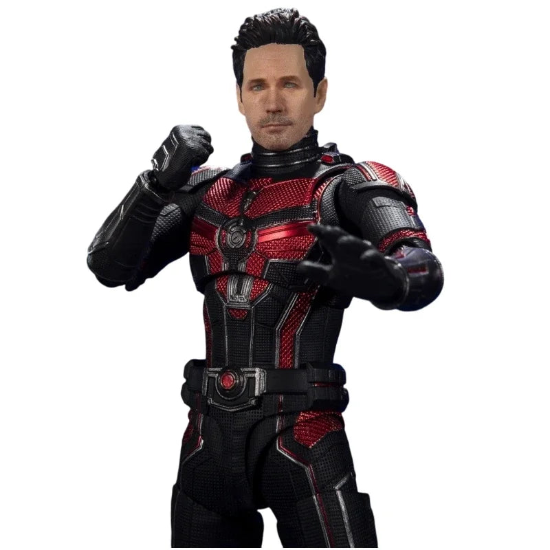 Figurka S.H.Figuarts Ant-Man - Bandai Quantumania, czerwono-czarny kombinezon