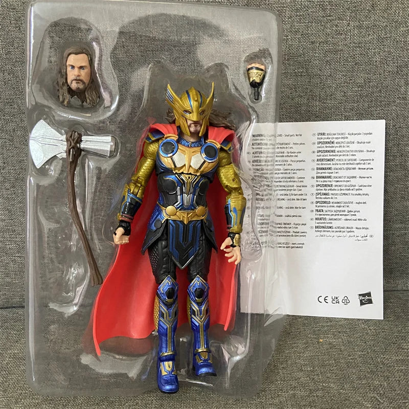 Figurka Avengers Thor – skrzydlaty hełm i topór Stormbreaker