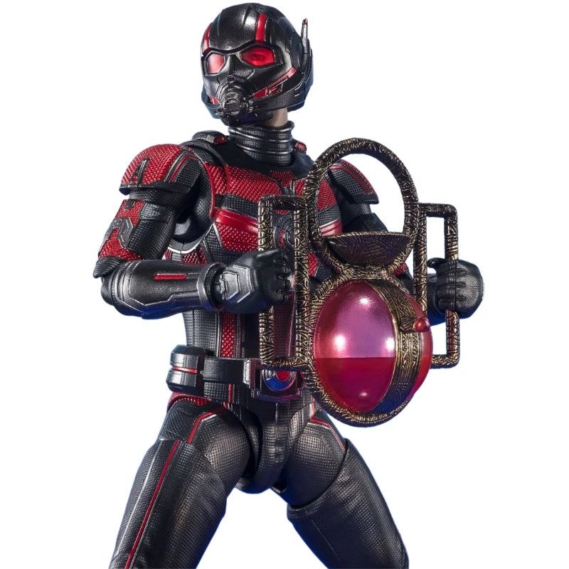 Figurka S.H.Figuarts Ant-Man - Bandai Quantumania, czerwono-czarny kombinezon