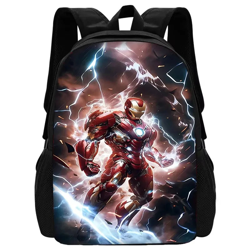 Plecak Avengers Iron Man – błyskawice, zaciśnięta pięść