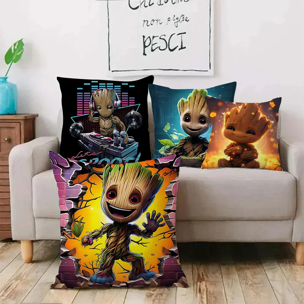 Poszewka na poduszkę Baby Groot – płonąca zapałka, drewniane polana