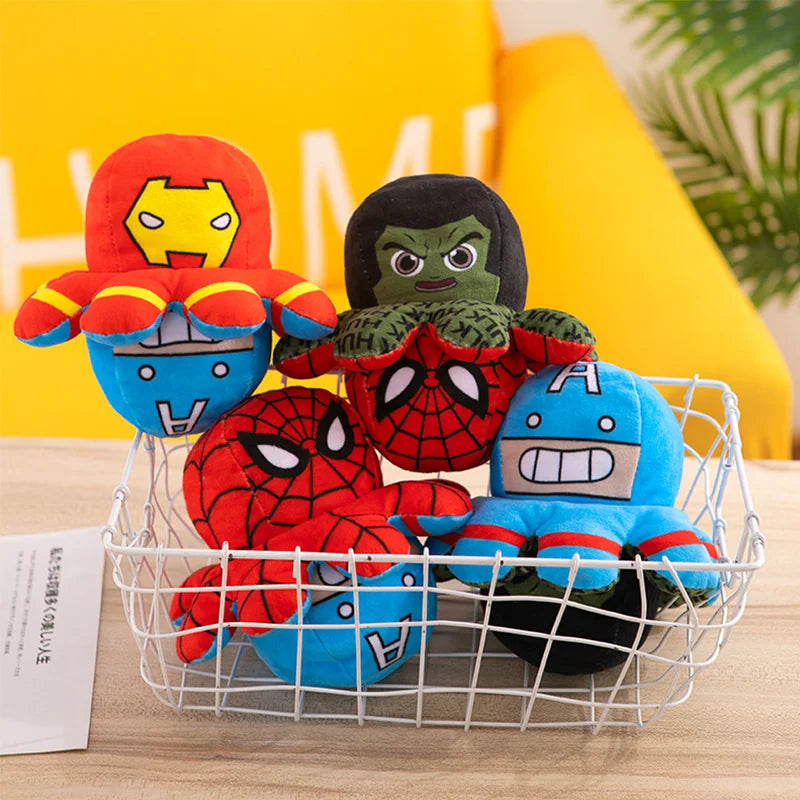 Odwracalna pluszowa ośmiornica Avengers – wielobohaterowa, dwustronna