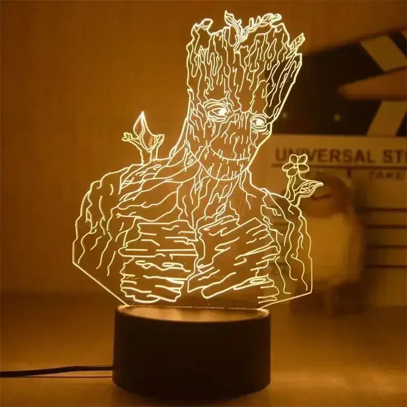 Lampa LED Avengers Groot – z uniesionymi ramionami, 3D 18cm