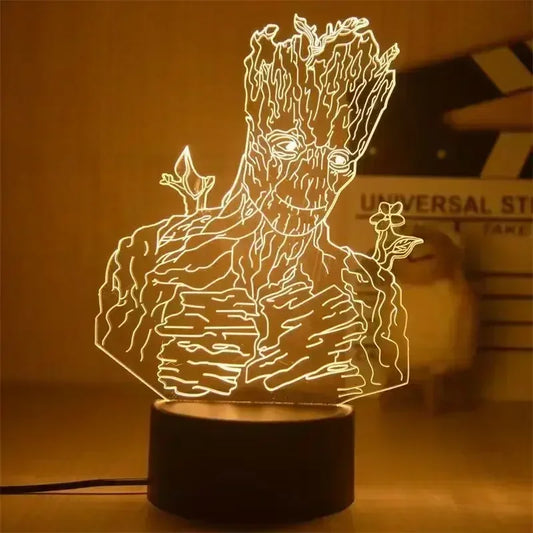 Lampa LED Avengers Groot – z uniesionymi ramionami, 3D 18cm