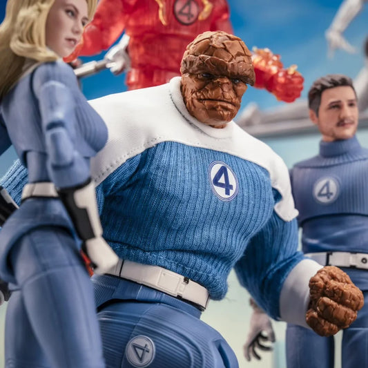 Figurka The Thing – niebiesko-biały uniform Fantastycznej Czwórki